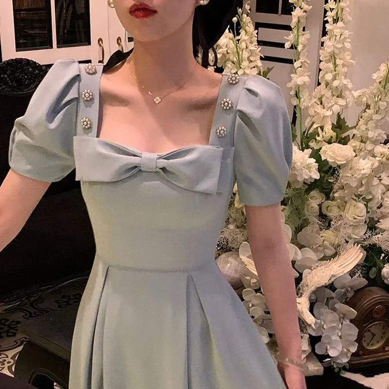 French Style Cinched Waist Square Collar Slimming Dress