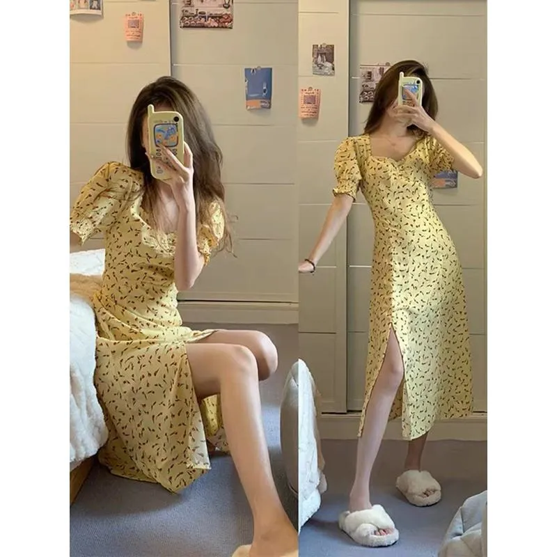 Petite Waist-Cinching Style French Style Floral Print Dress